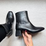 نیم بوت پاشنه دار درتا